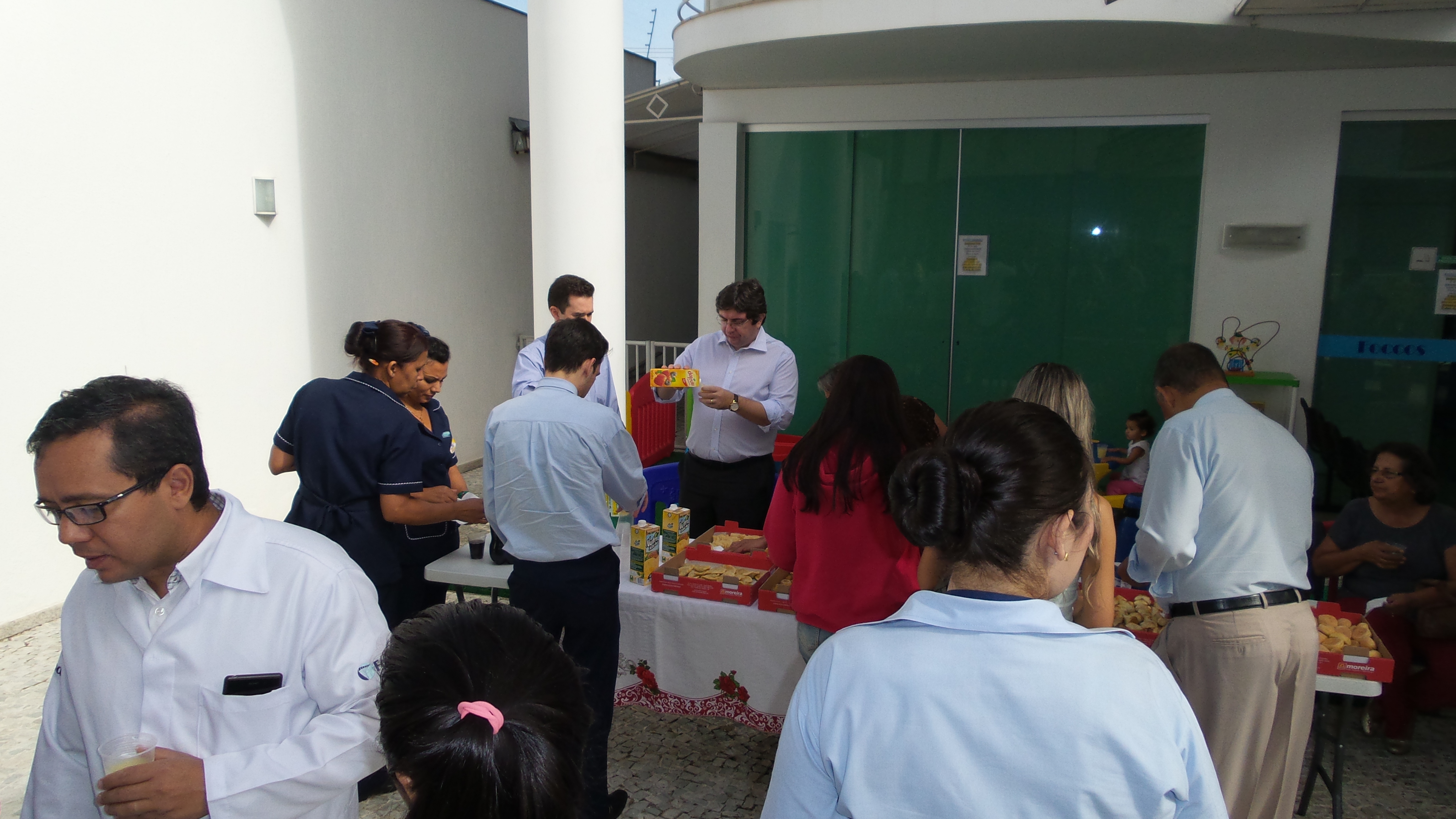 Café Da Manhã Com Bruno Peixoto